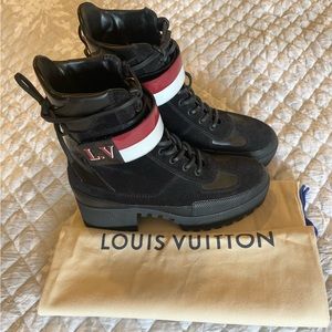 LV LAUREATE PLATFORM BOOT Size: 35.5. Brand new, no box but  with LV felt.